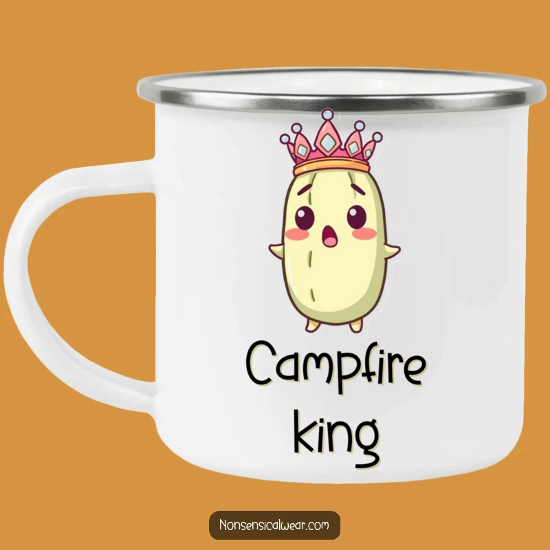 Funny Surprised Pickle King Camping Mug: Royal Sips for Outdoor Adventures